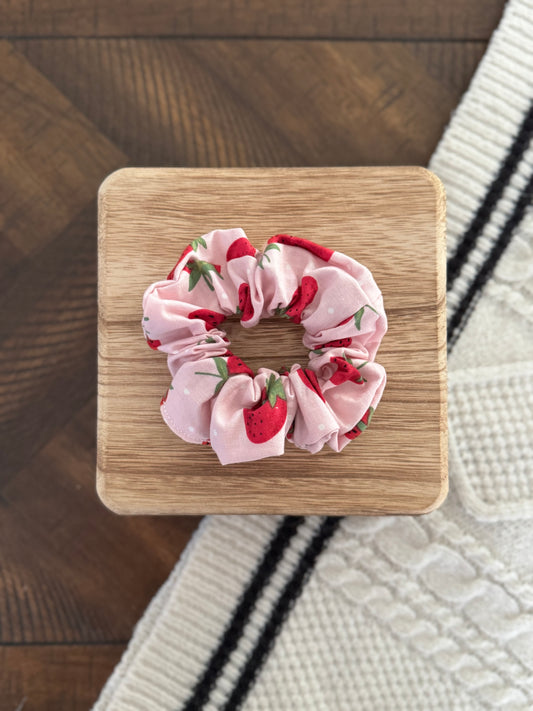Malibu Scrunchie