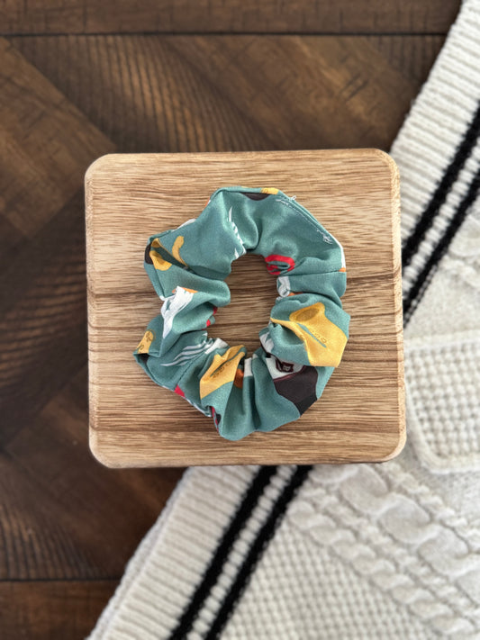 KC Muttro Scrunchie