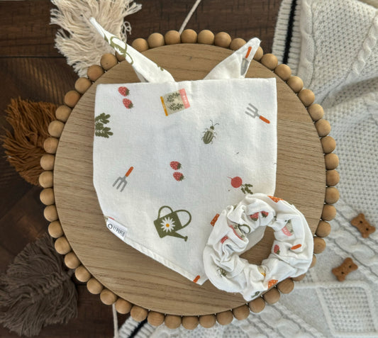 Greenhouse Bandana | Garden and Bugs Tie On Bandana